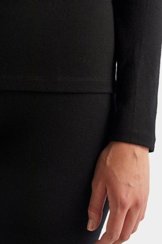 Icebreaker Womens 260 Tech Long Sleeve Half Zip Top Black