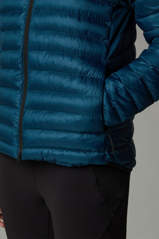 The North Face Womens Terra Peak Jacket  Midnight Petrol