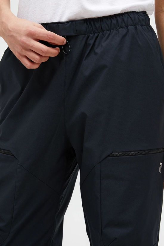 Peak Performance Womens Outdoor Cargo Pants Black