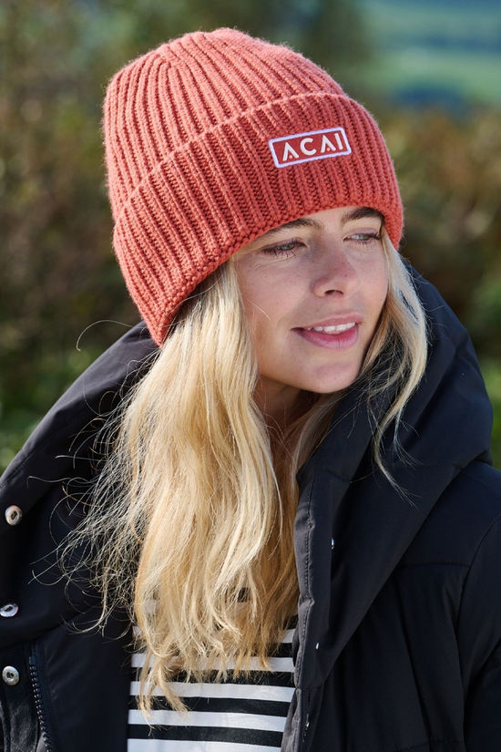 Acai Womens Merino Beanie Mango