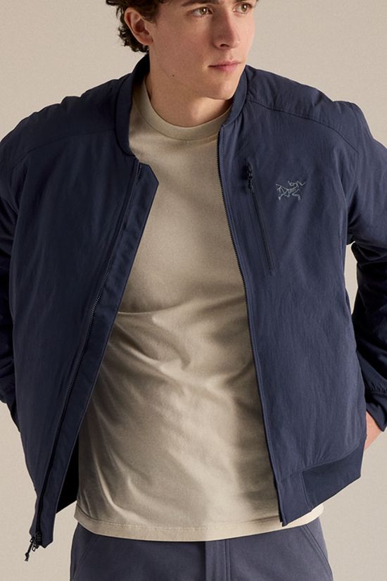 Arc'teryx Mens Konseal Insulated Jacket Black Sapphire