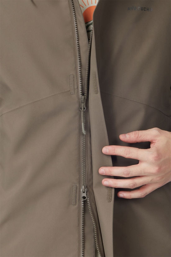 Ayacucho Mens Yosemite Jacket II Bungee Cord