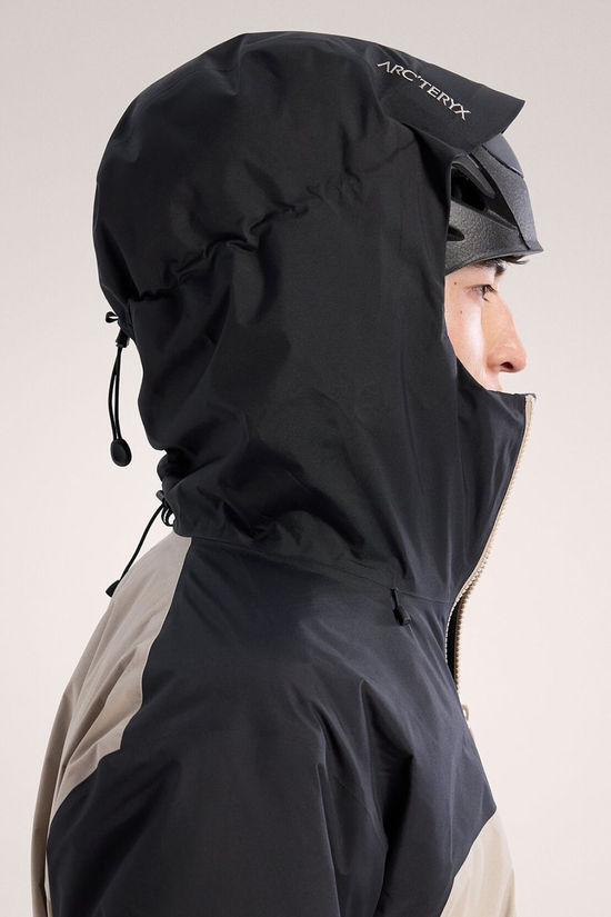 Arc'teryx Mens Beta Insulated Jacket Black / Rune