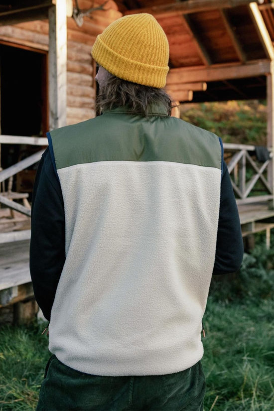 Passenger Mens Offgrid Sherpa Vest Oatmeal Khaki