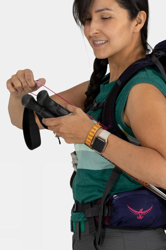 Osprey Womens Tempest 26 Daypack Deep Fig/Hotspot Pink