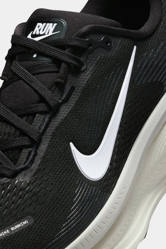 Nike Mens Vomero 18 Shoes Black/Summit White-Coconut Milk