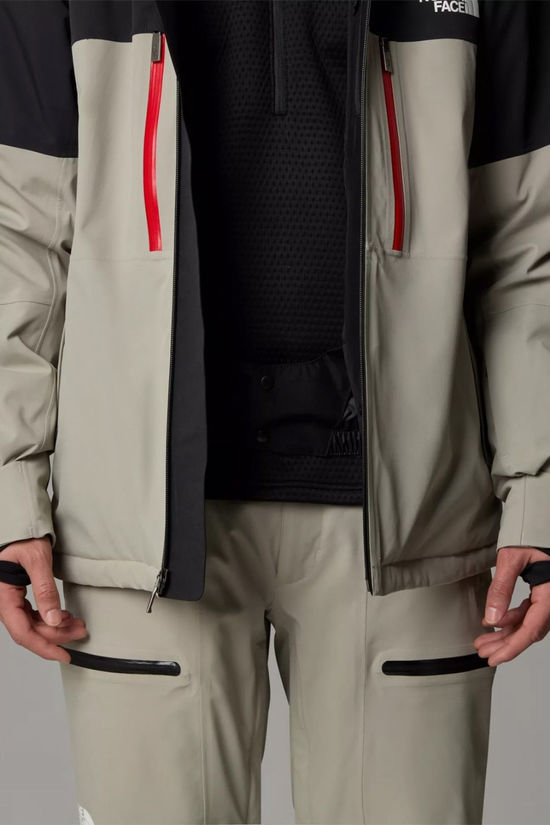 The North Face Mens Chakal Ski Jacket  Clay Grey/Tnf Black