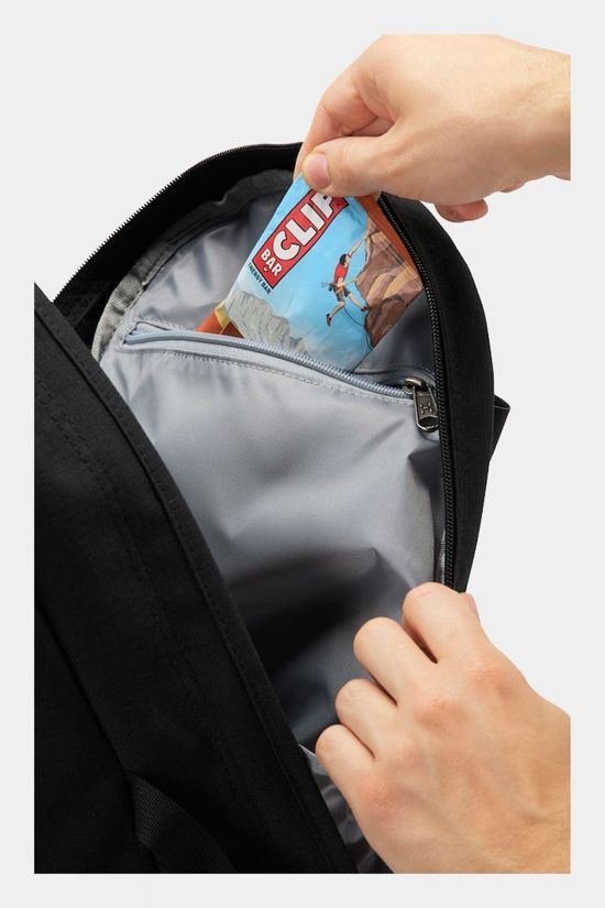 Haglofs Tight 20L Medium Daypack True Black