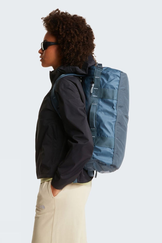 The North Face Base Camp Voyager Duffel Bag - 32L Granite Grey/Frost Grey