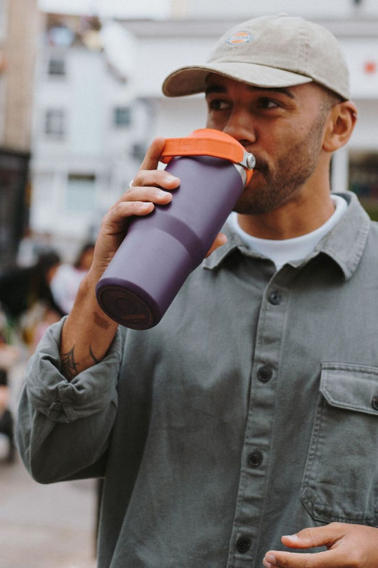 Stanley Classic Iceflow Flip Straw Tumbler - 890ml Plum