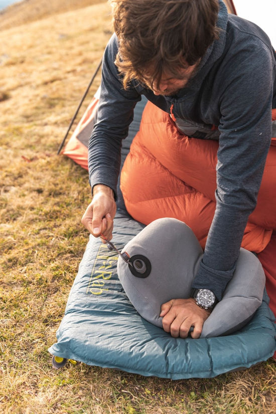 Rab Stratosphere Travel Pillow Graphene
