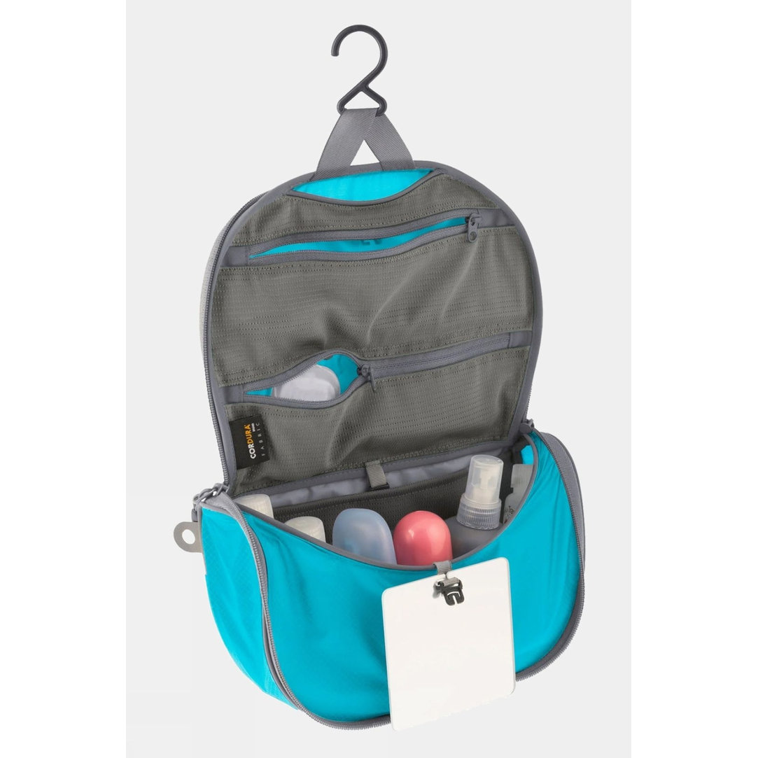 Ultra-Sil Hanging Washbag - Small